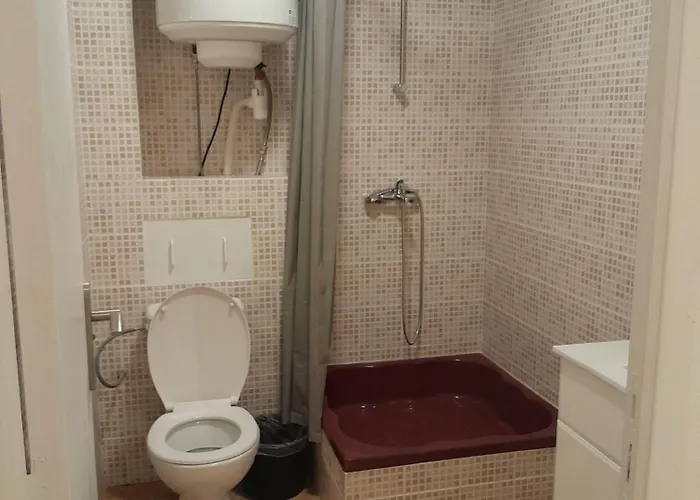 Avec Balcon 2 Apartament